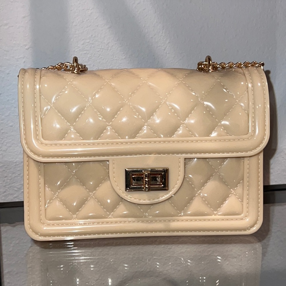 Jelly Tufted Style 2 Way Gold Metal Strap Purse ivory cream handbag